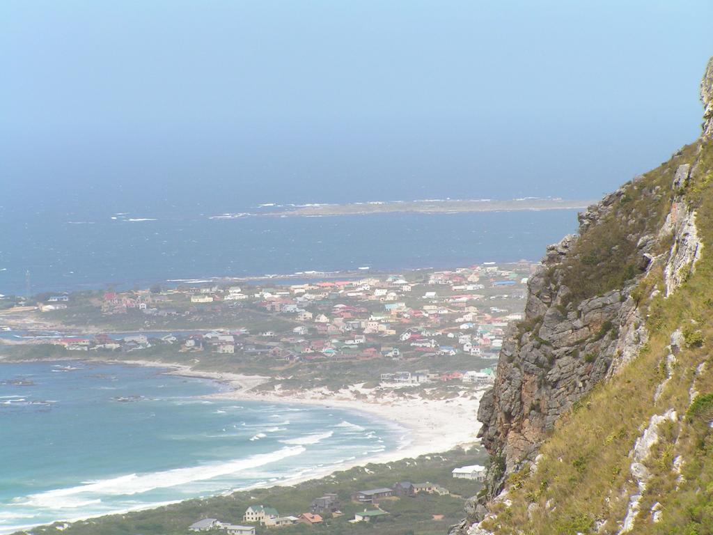 Van Den Berg'S Guesthouse Bettyʼs Bay Exteriér fotografie
