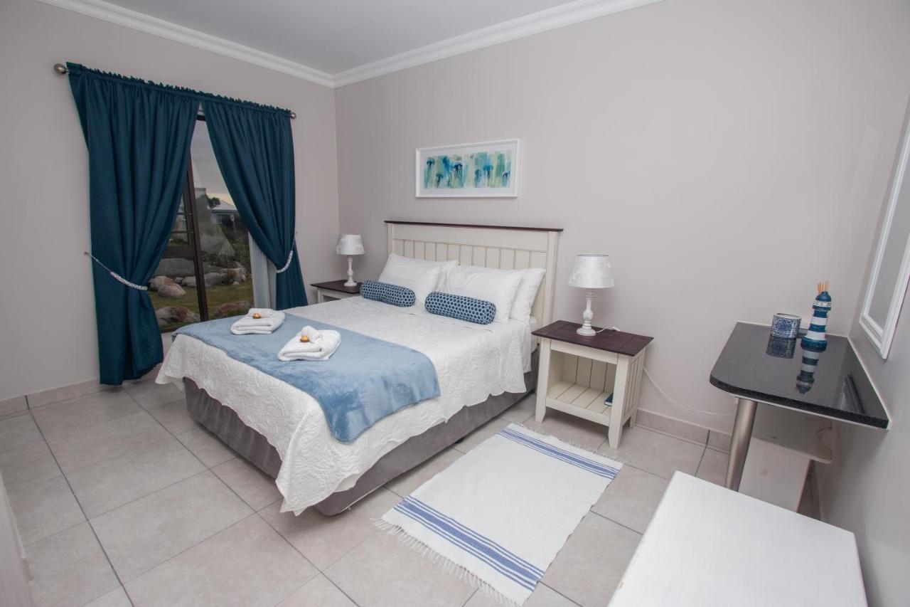 Van Den Berg'S Guesthouse Bettyʼs Bay Exteriér fotografie
