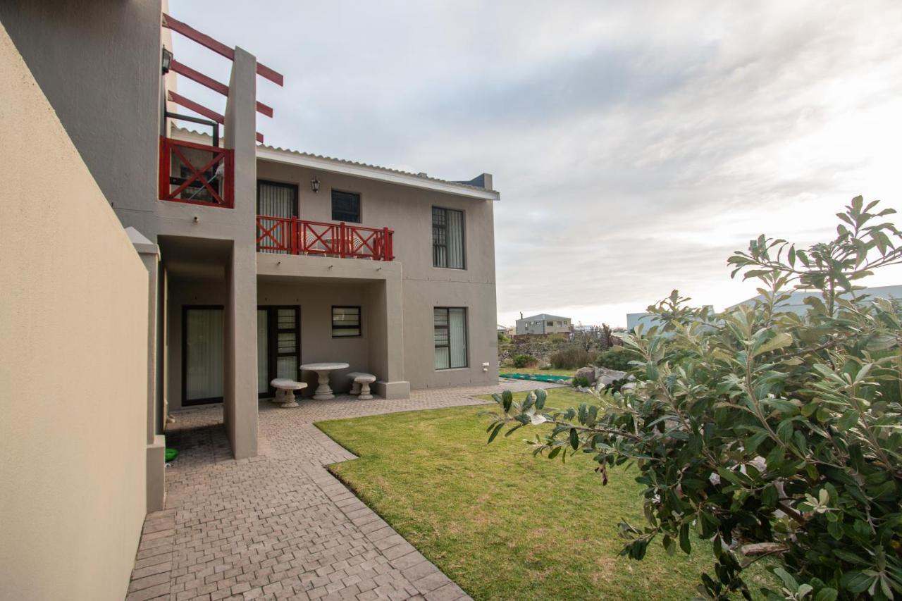 Van Den Berg'S Guesthouse Bettyʼs Bay Exteriér fotografie